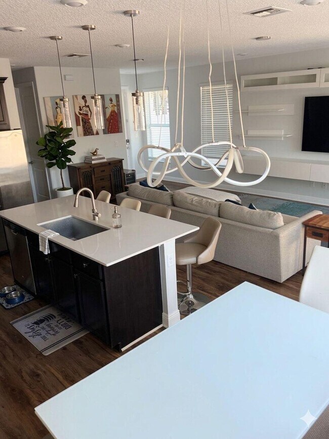 Foto del edificio - 1067 Rio Ct