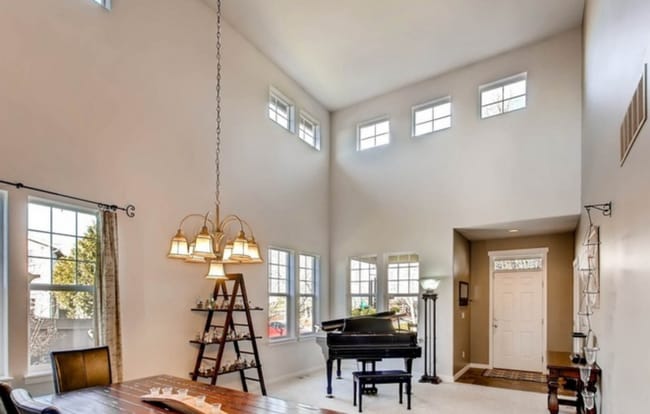 Foto del edificio - Beautiful 5 Bed 2.5 Bath Renton Home!