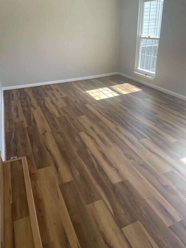 living room - 43513 Blacksmith Sq