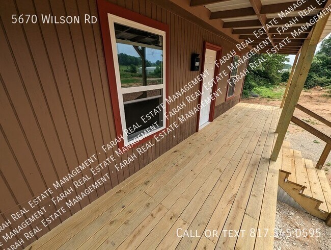 Foto del edificio - 5670 Wilson Rd