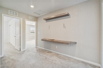 Building Photo - 2495 Rofrano Pl