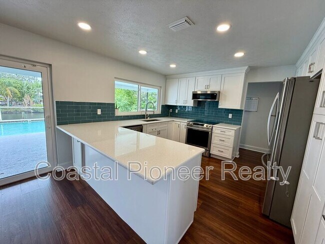 Foto del edificio - 613 Kingston Ct