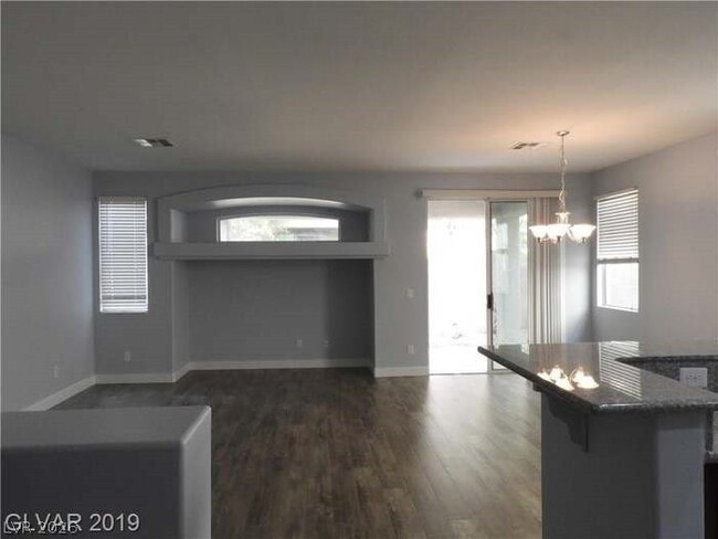 Building Photo - 11440 Parkersburg Ave