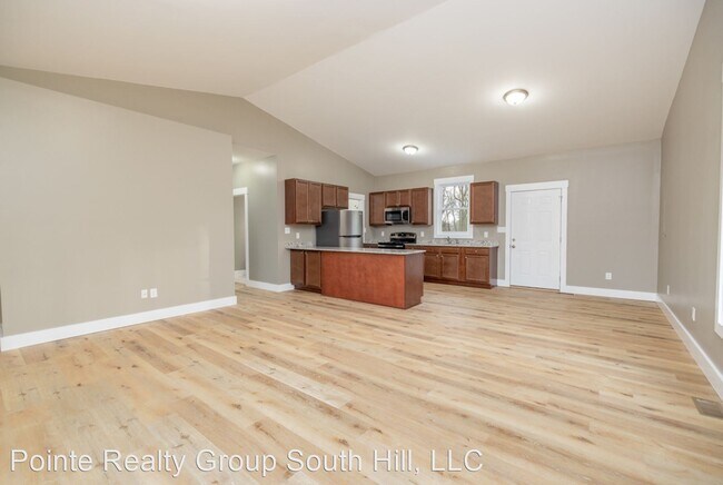 Foto del edificio - 3 br, 2 bath House - 1052 Pace Drive