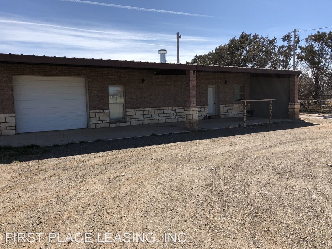 Primary Photo - 2 br, 1 bath Apartment - 495-A SR 523