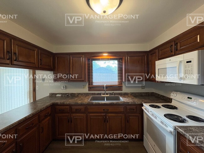 Building Photo - 1217 Driftwood Dr