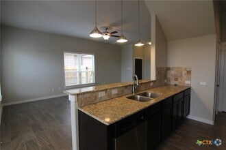 Building Photo - 311 Creekside Curve