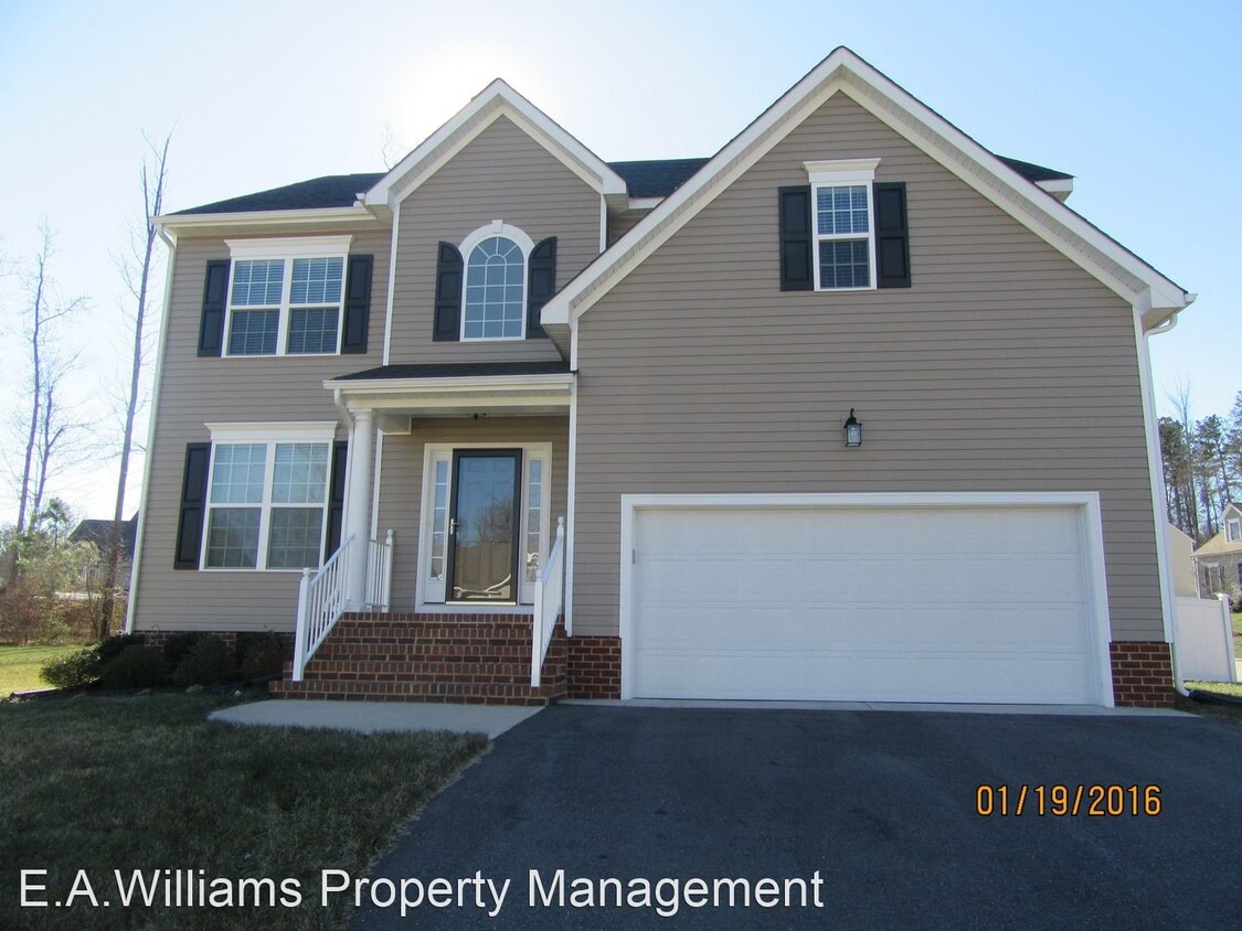 Foto principal - 4 br, 3.5 bath House - 3931 Overridge Dr