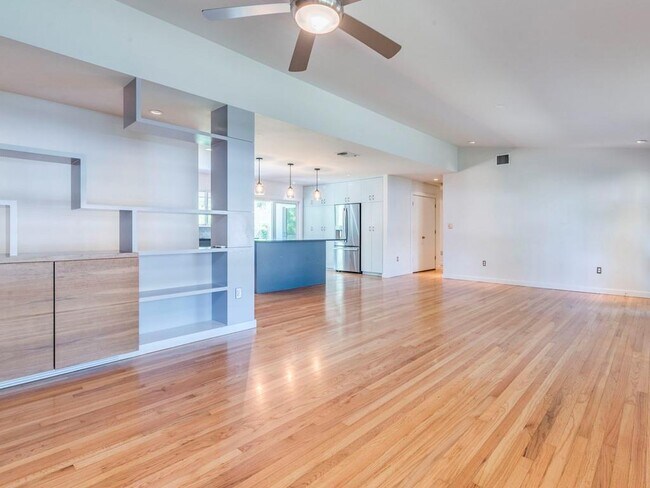 Foto del edificio - 6602 Daugherty St