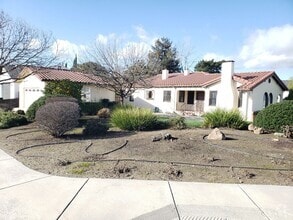 Building Photo - 1570 Cienega Rd