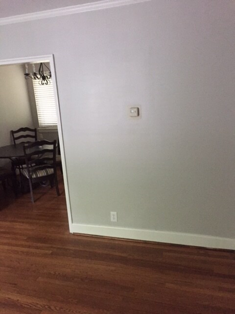 Building Photo - 2632 Greenbrier Rd