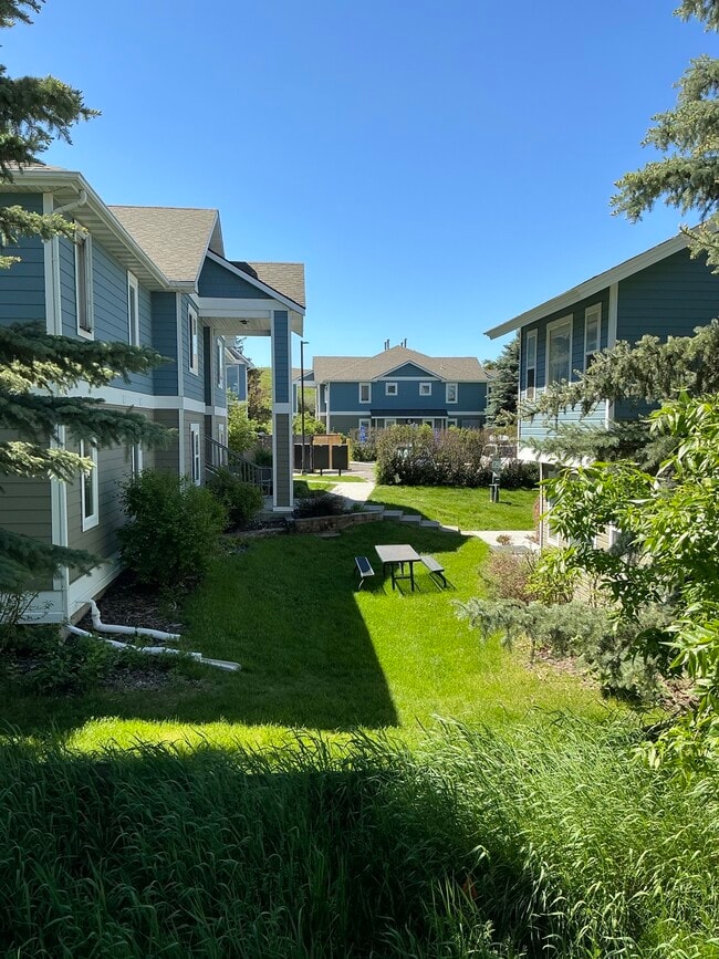 Building Photo - Comstock