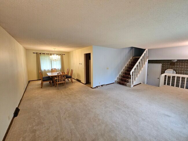 Foto del edificio - 2310 S 105th Ave