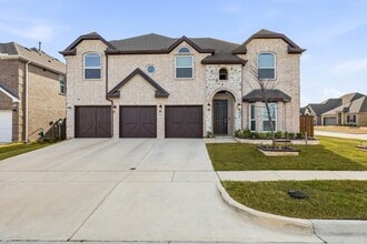 1315 Cascade Ln