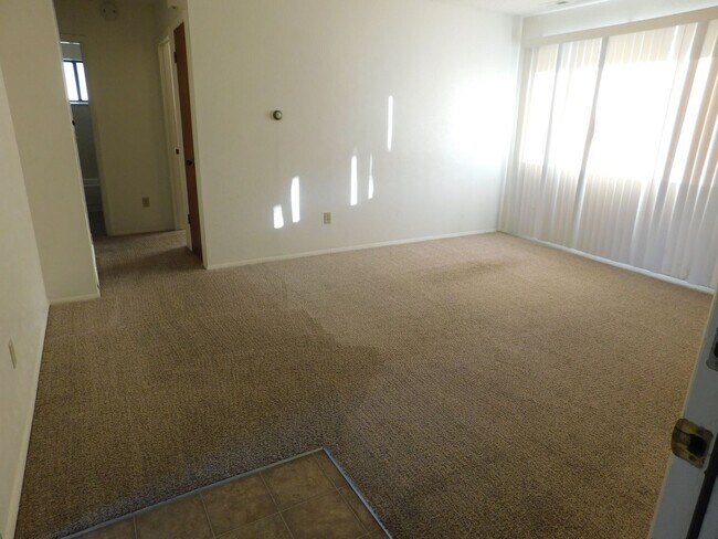 Foto del edificio - 477-32 1/8 32 1/8 Rd
