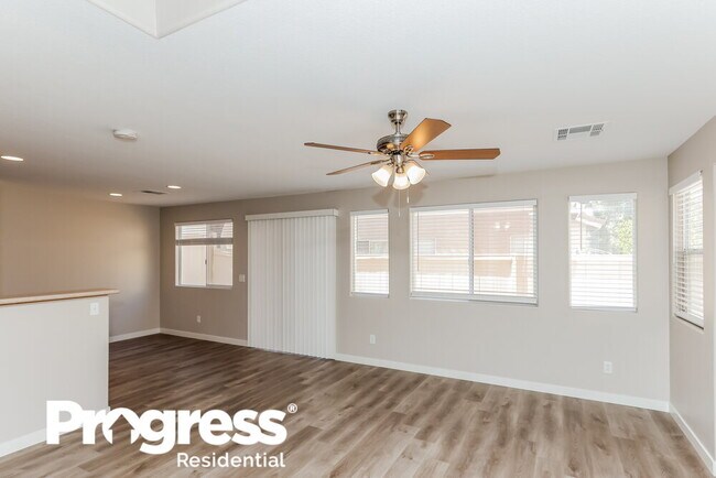 Building Photo - 979 Monte De Oro Ave