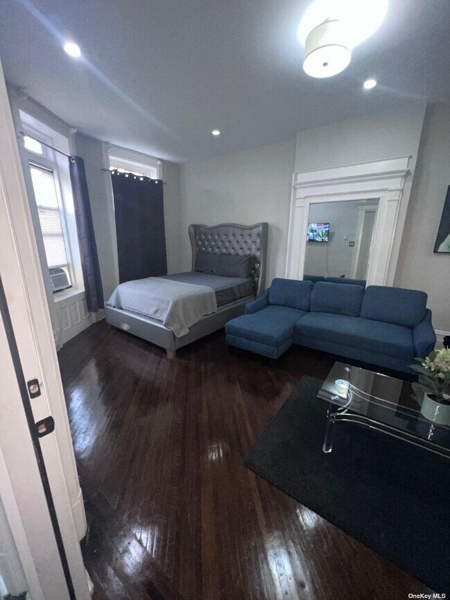 Building Photo - 209 Brooklyn Ave