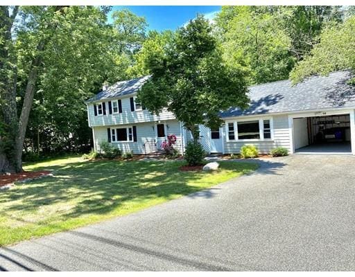 Building Photo - 52 Eldred St