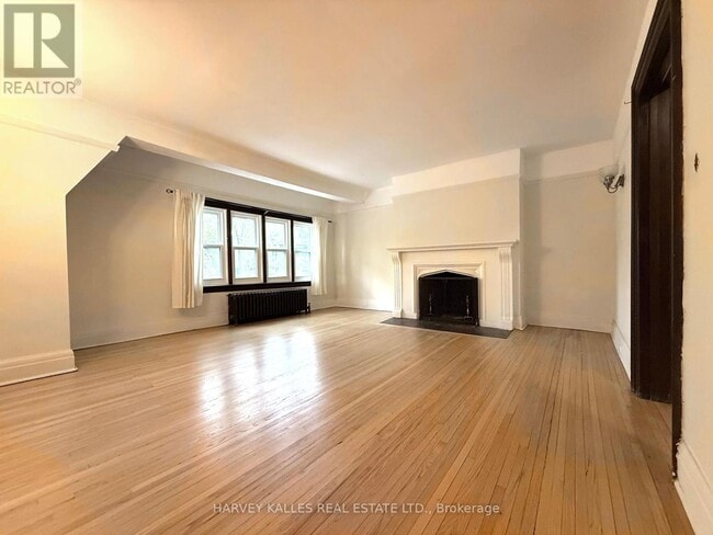 Building Photo - 42 Glencairn Ave