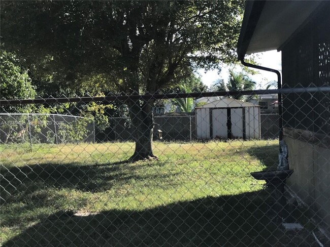 Foto del edificio - 10618 S 228th Ln