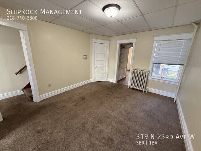 Foto del edificio - 319 N 23rd Ave W