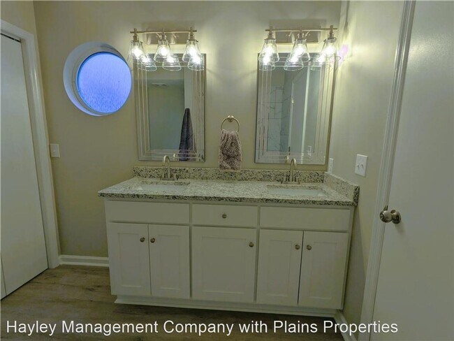 Foto del edificio - 4 br, 2.5 bath House - 1170 Rustic Ridge
