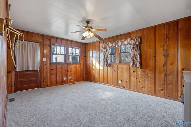 Building Photo - 2909 6th Ave SW