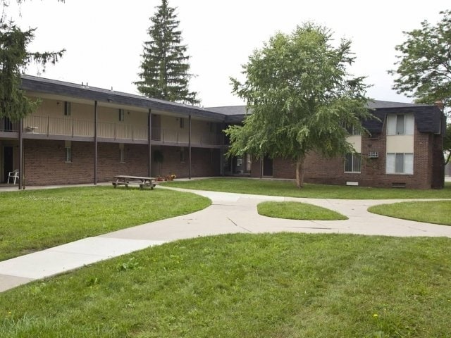 Building Photo - Waverly House
