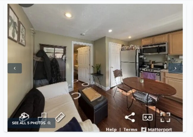 Foto del edificio - 741 Somerville Ave