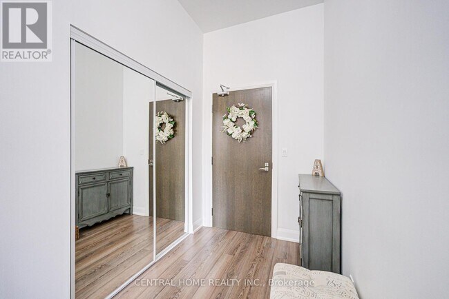 Photo du bâtiment - 2910 Hwy 7