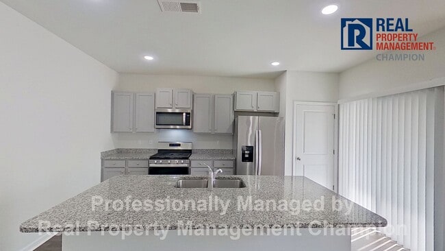 Photo - Beautiful 3 BD/2 BA Home in Porters Walk