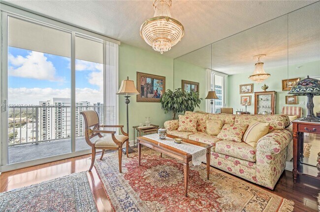 Building Photo - 1250 S Miami Ave