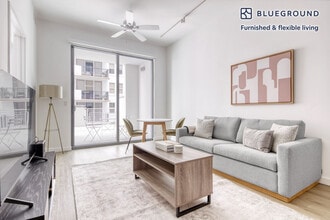 Building Photo - 4131 Laguna St