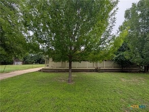 Building Photo - 165 Richter Ln