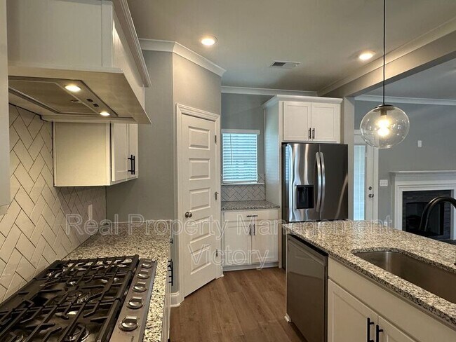 Building Photo - 1149 Camellia Ridge Dr
