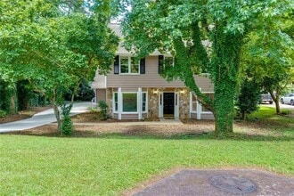 Building Photo - 1200 Mitsy Forest Dr NE