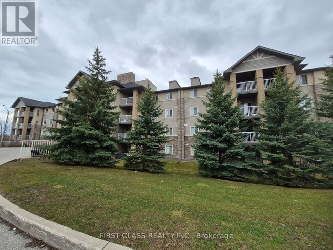 Building Photo - 684 Warden Ave.