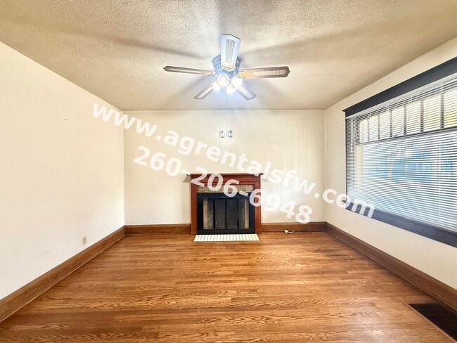 Foto del edificio - 919 Rivermet Ave