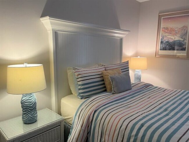 Foto del edificio - Great 2 bed 2 bath in Golf Village