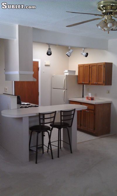 Primary Photo - 1423 Bleeker Ave