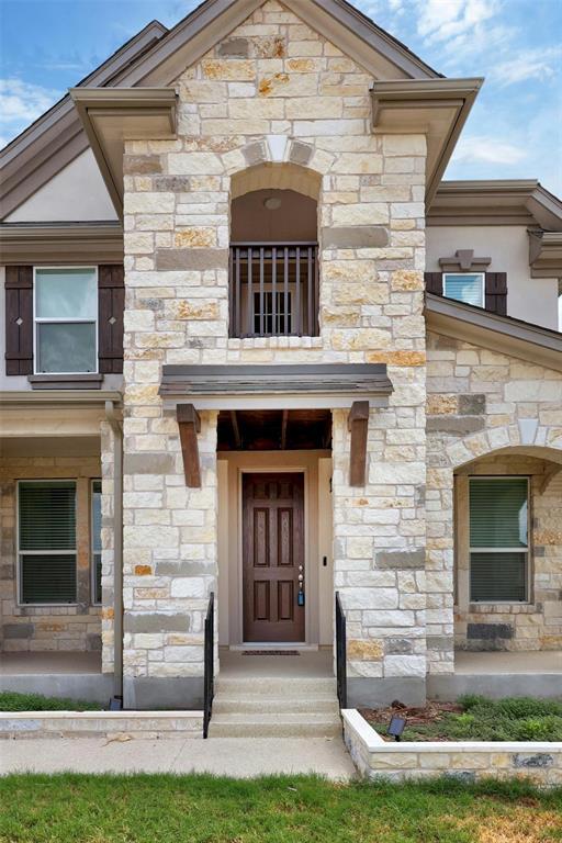 Building Photo - 3921 Riardo Dr