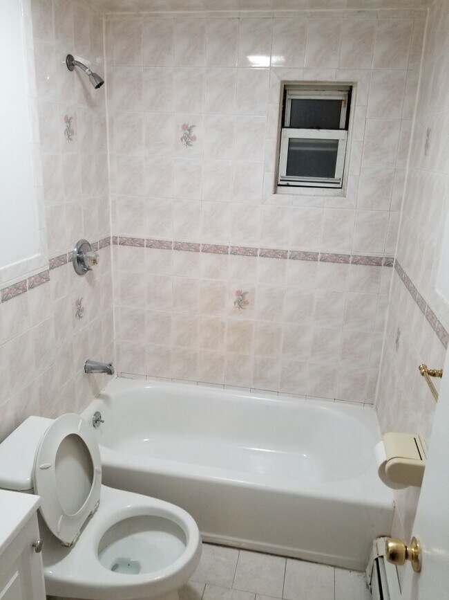 Foto del edificio - 710 73rd St