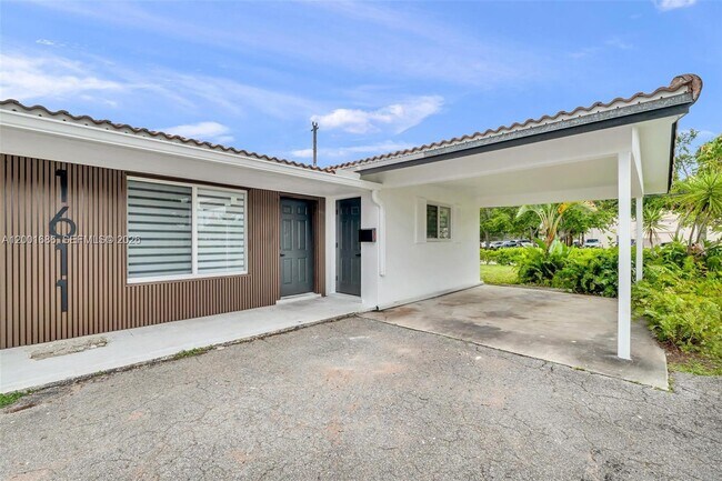Foto del edificio - 1611 NE 50th Ct
