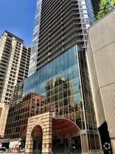Building Photo - 10 E Ontario St