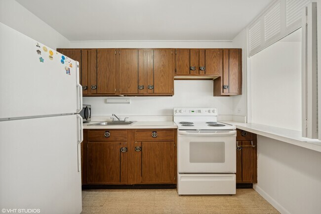 Foto del edificio - 5445 N Sheridan Rd