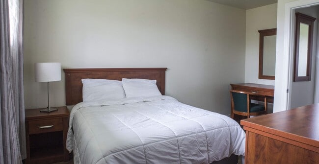 Photo du bâtiment - 930 Neebing Ave