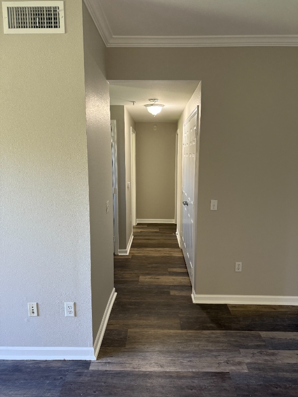 Building Photo - 7423 S Quail Cir