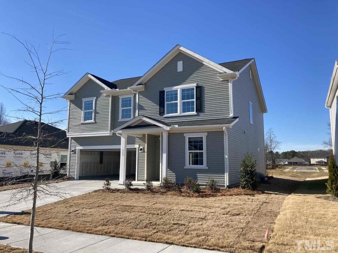 Foto principal - 117 Willow Grove Ln