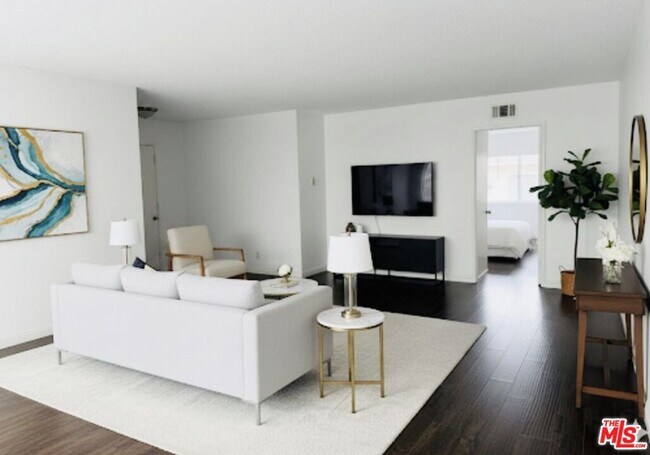 Foto del edificio - 1475 S Wooster St