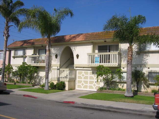 Foto del edificio - 1808 Mackay Ln